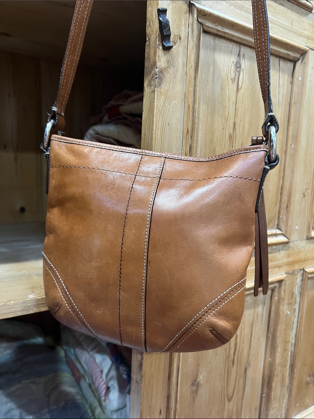 Coach SoHo Swingback Leather Crossbody - Picture 7 of 10
